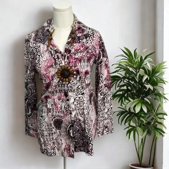 Chico's Burgundy and White Patterned Top - Picture 1 of 9